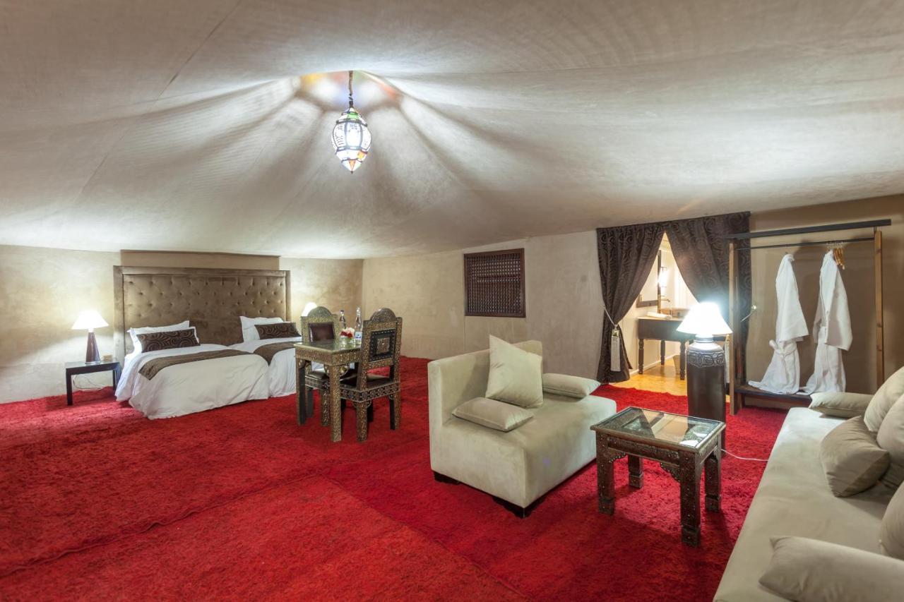 Hotel Lemnaouar Erg Camp Merzouga Esterno foto