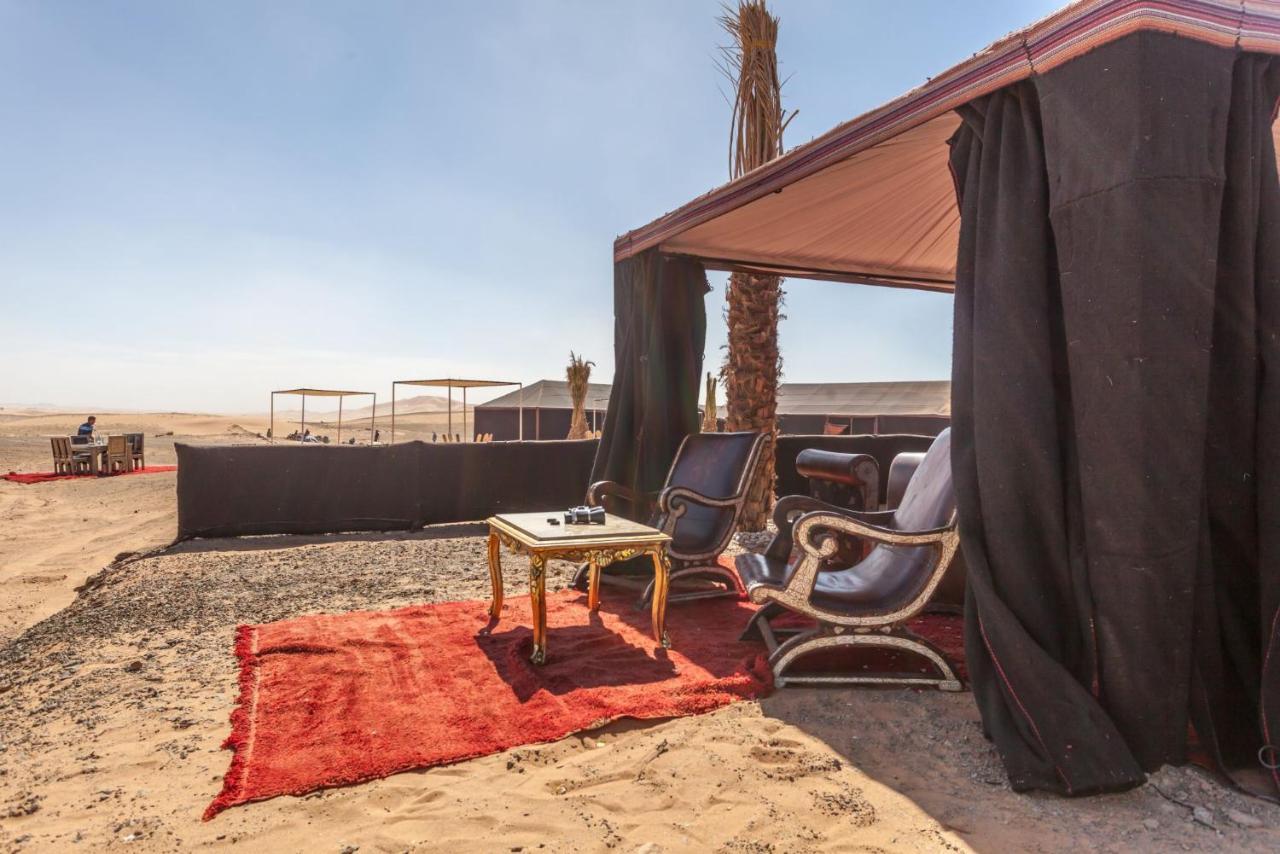 Hotel Lemnaouar Erg Camp Merzouga Esterno foto