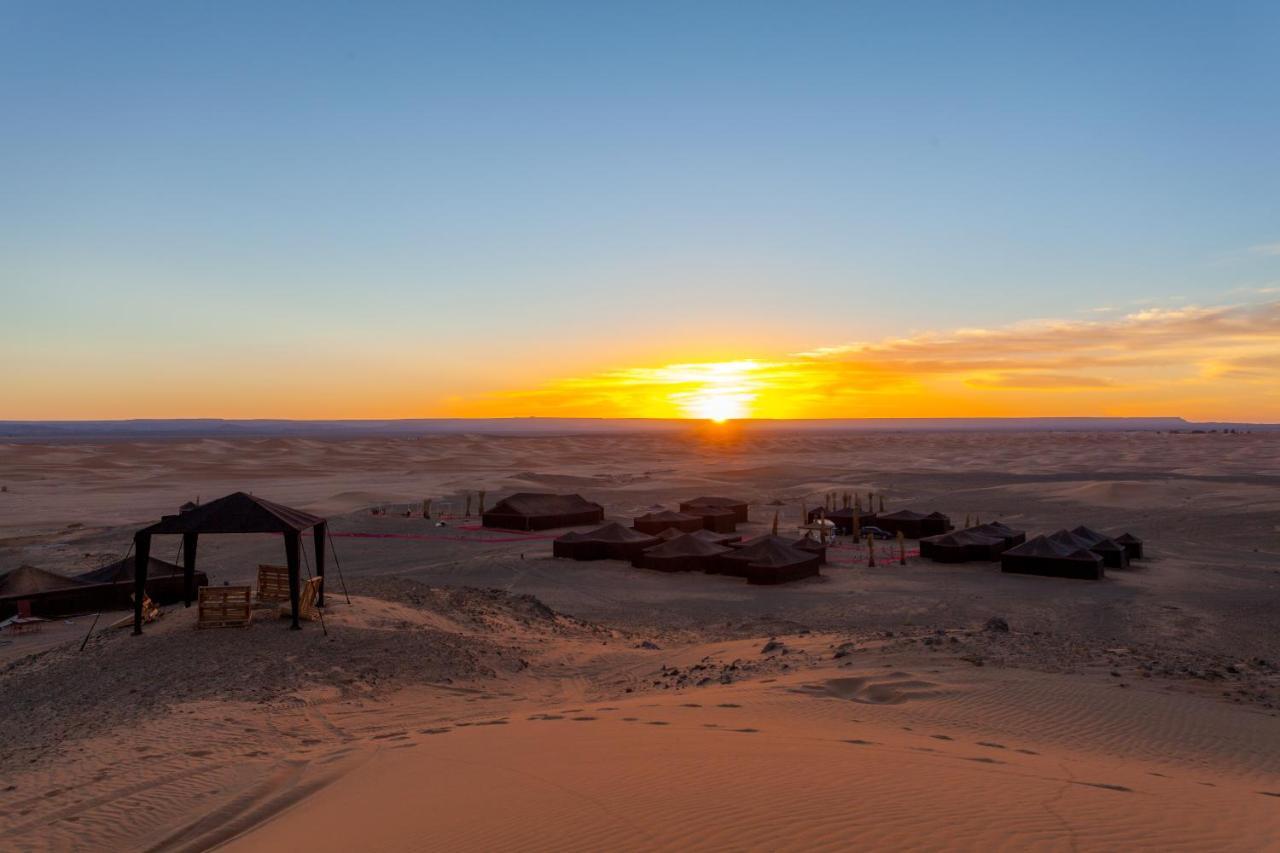 Hotel Lemnaouar Erg Camp Merzouga Esterno foto